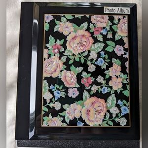 Lacquer Floral Garden photo album